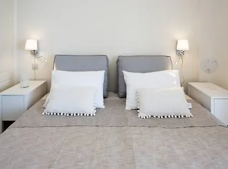 Suites Homes * 格利法达