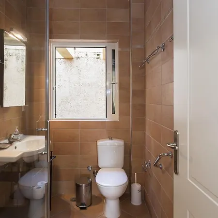 Suites Homes