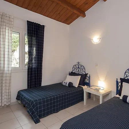 Suites Homes גליפאדה