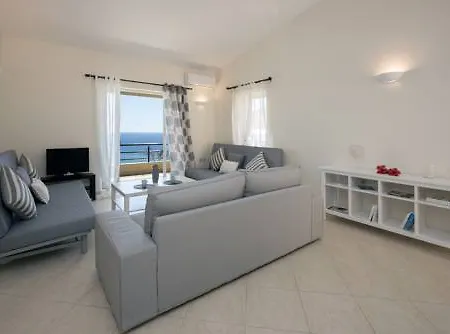 Suites Homes